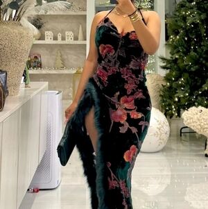 Mina Monroe Open Back Long Velvet Dress Fur Trim